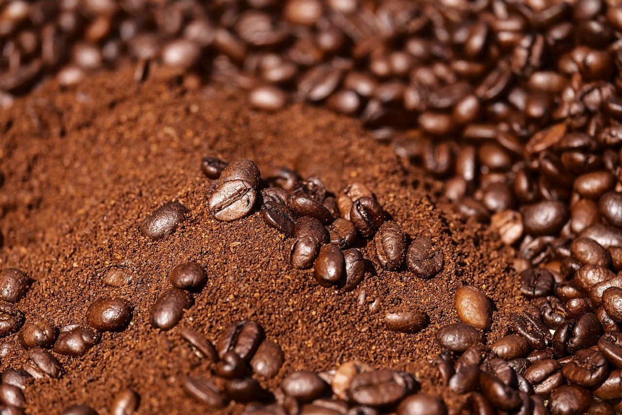 Are old coffee grounds good for plants